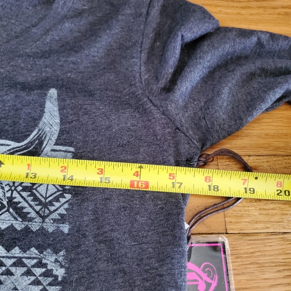 Rock and Roll Girl Graphic Tee - Picture 8 of 10